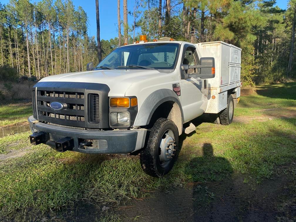 2008 Ford F550 4WD