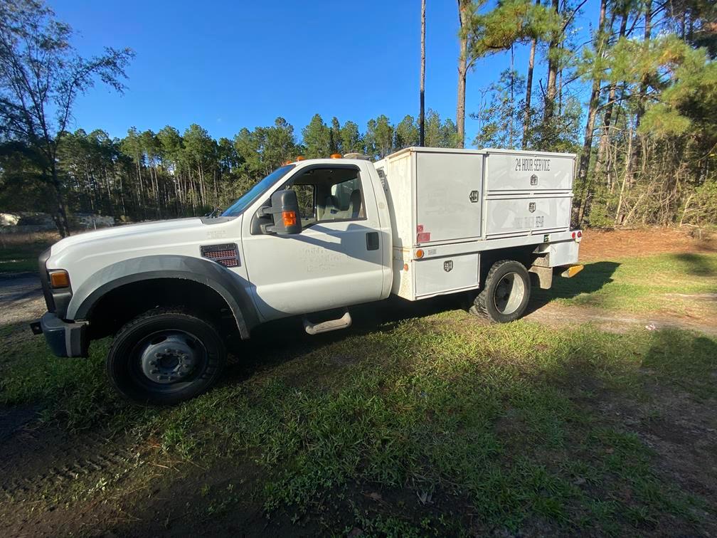 2008 Ford F550 4WD