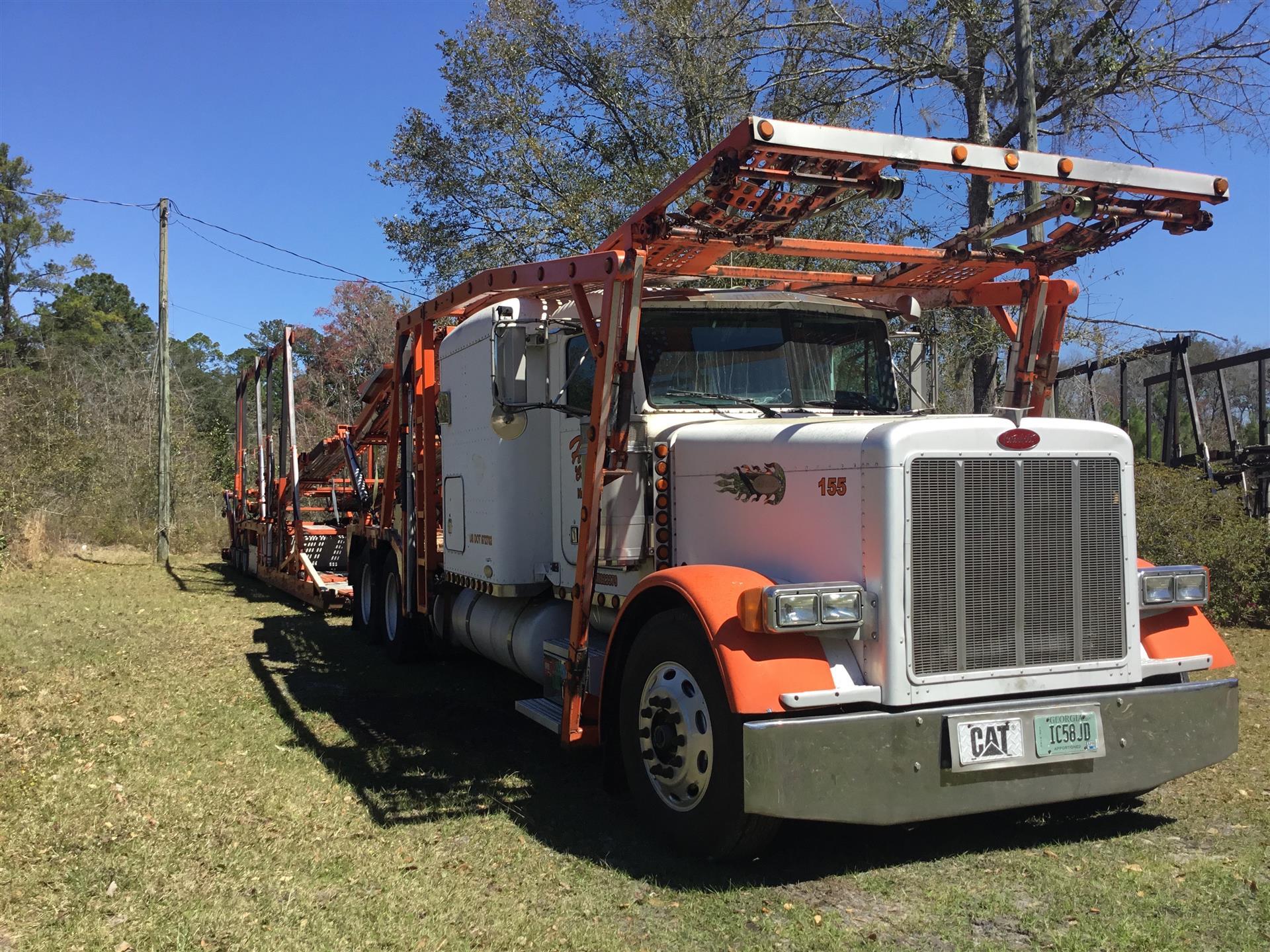 2004 Peterbilt Car Carrier Sleeper