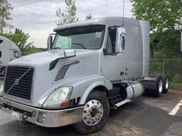 2014 VOLVO VNL64T630