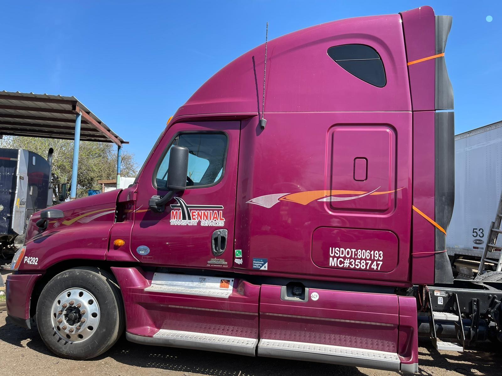 2012 FREIGHTLINER CASCADIA