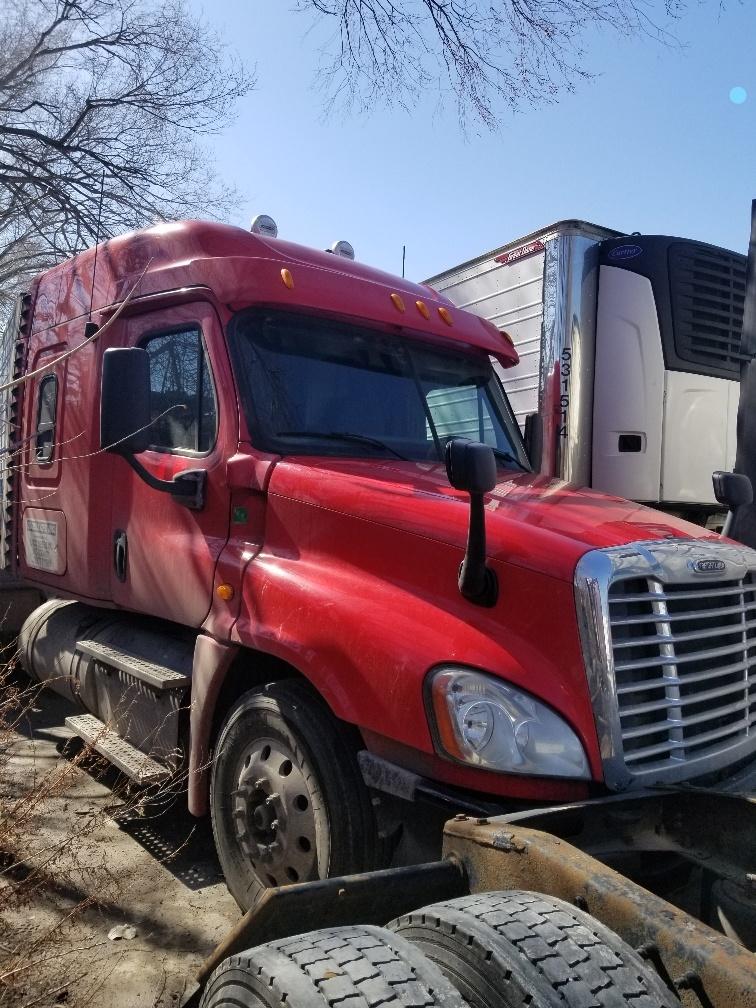 2013 FREIGHTLINER CASCADIA