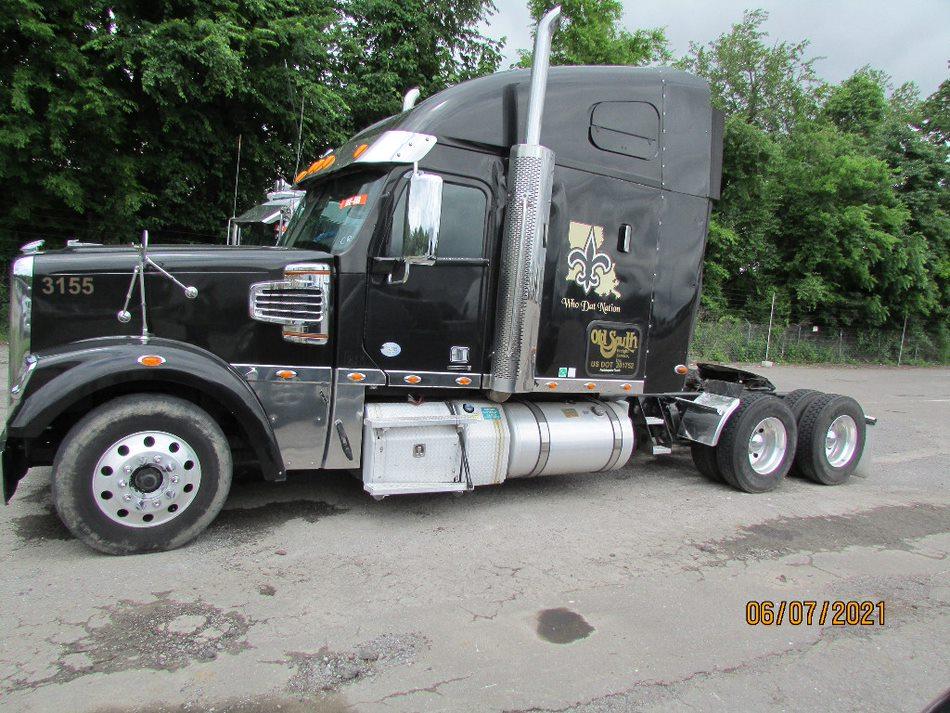 2013 FREIGHTLINER CORONADO