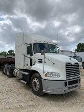 2013 MACK CXU 613