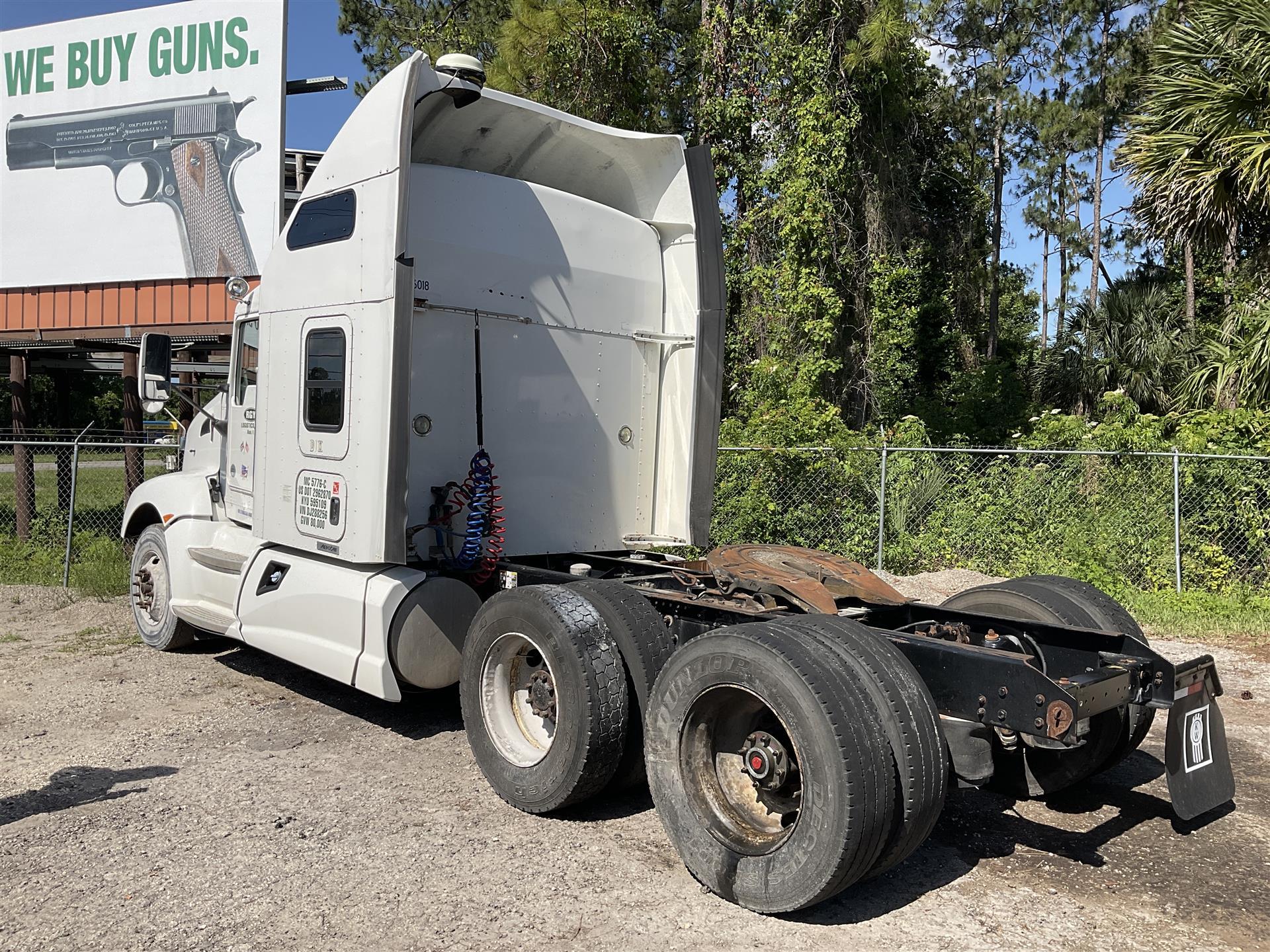 2013 KENWORTH T660