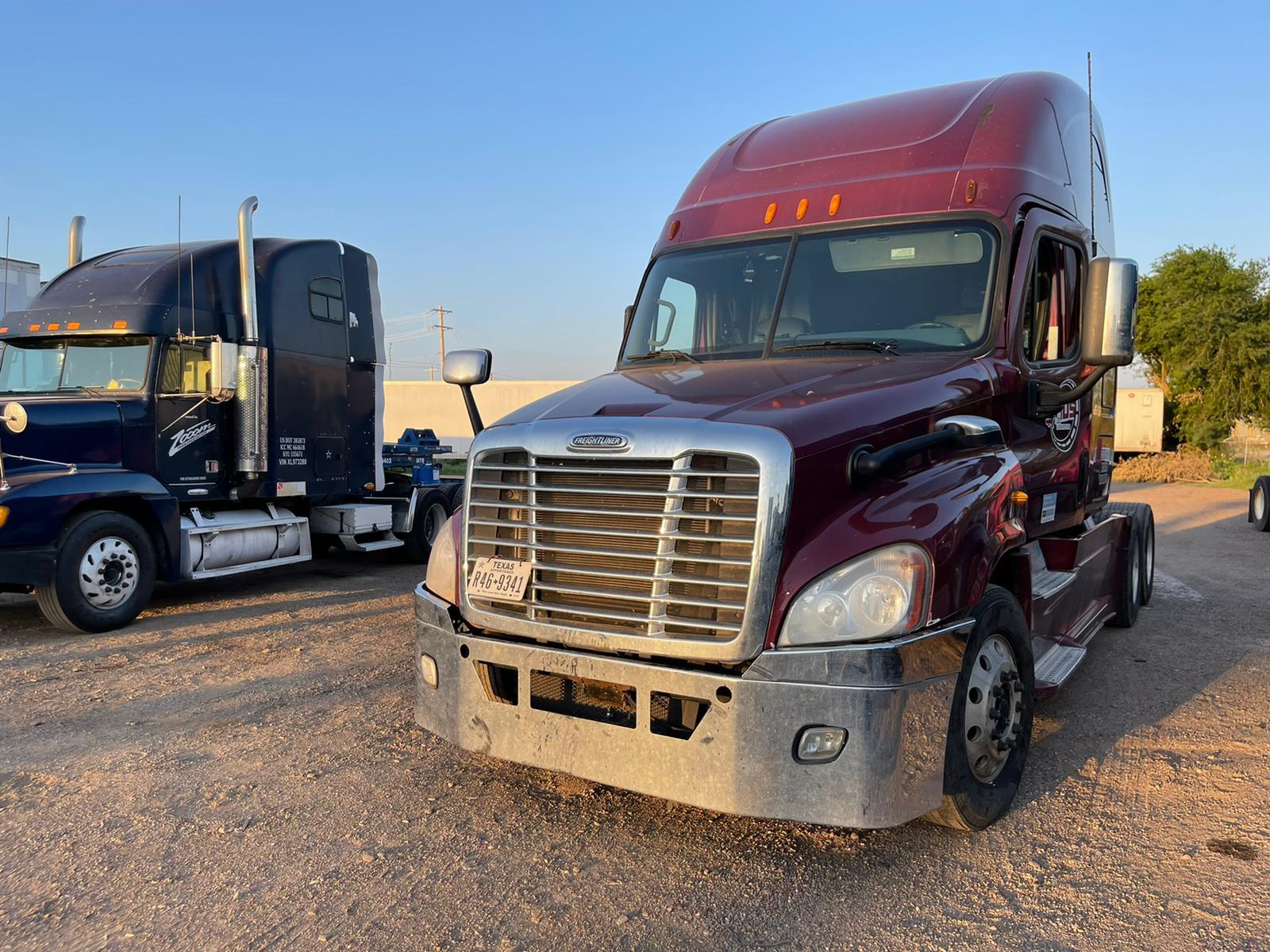 2013 FREIGHTLINER CASCADIA