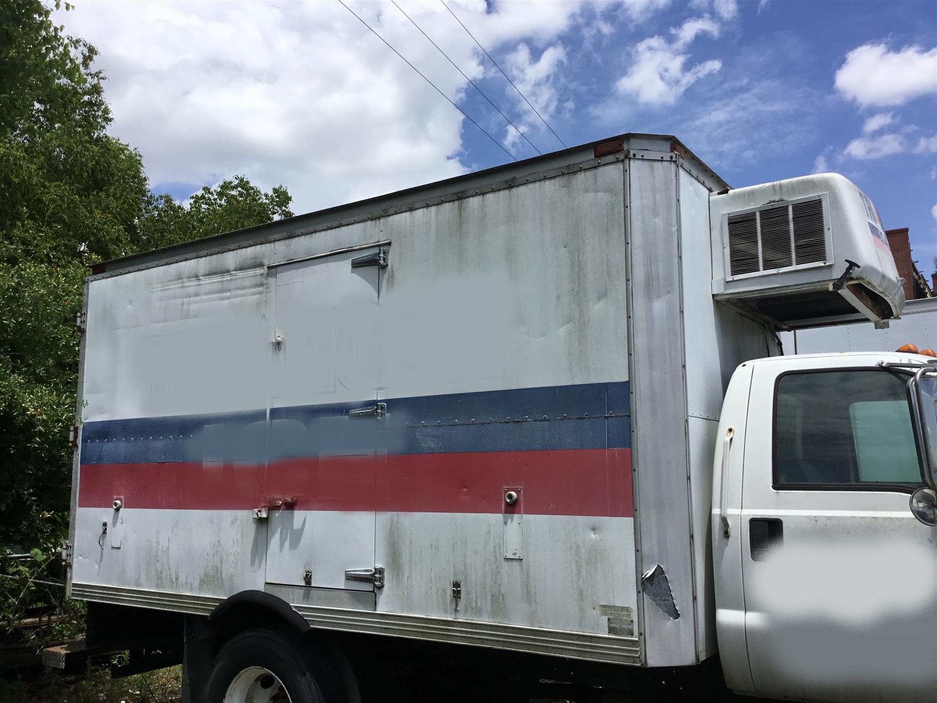 2002 Ford F650 Refrigerated Van