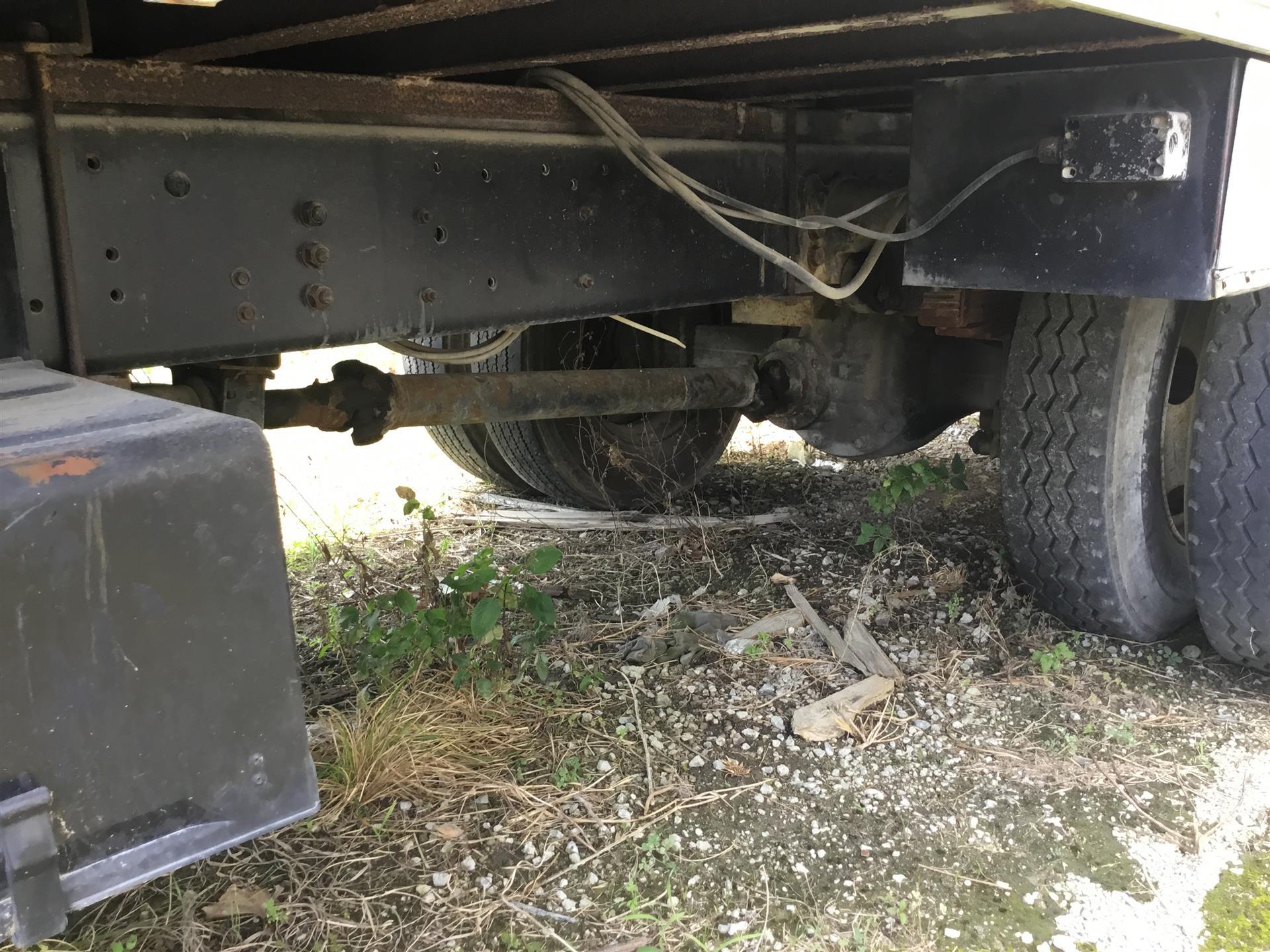 2002 Ford F650 Refrigerated Van