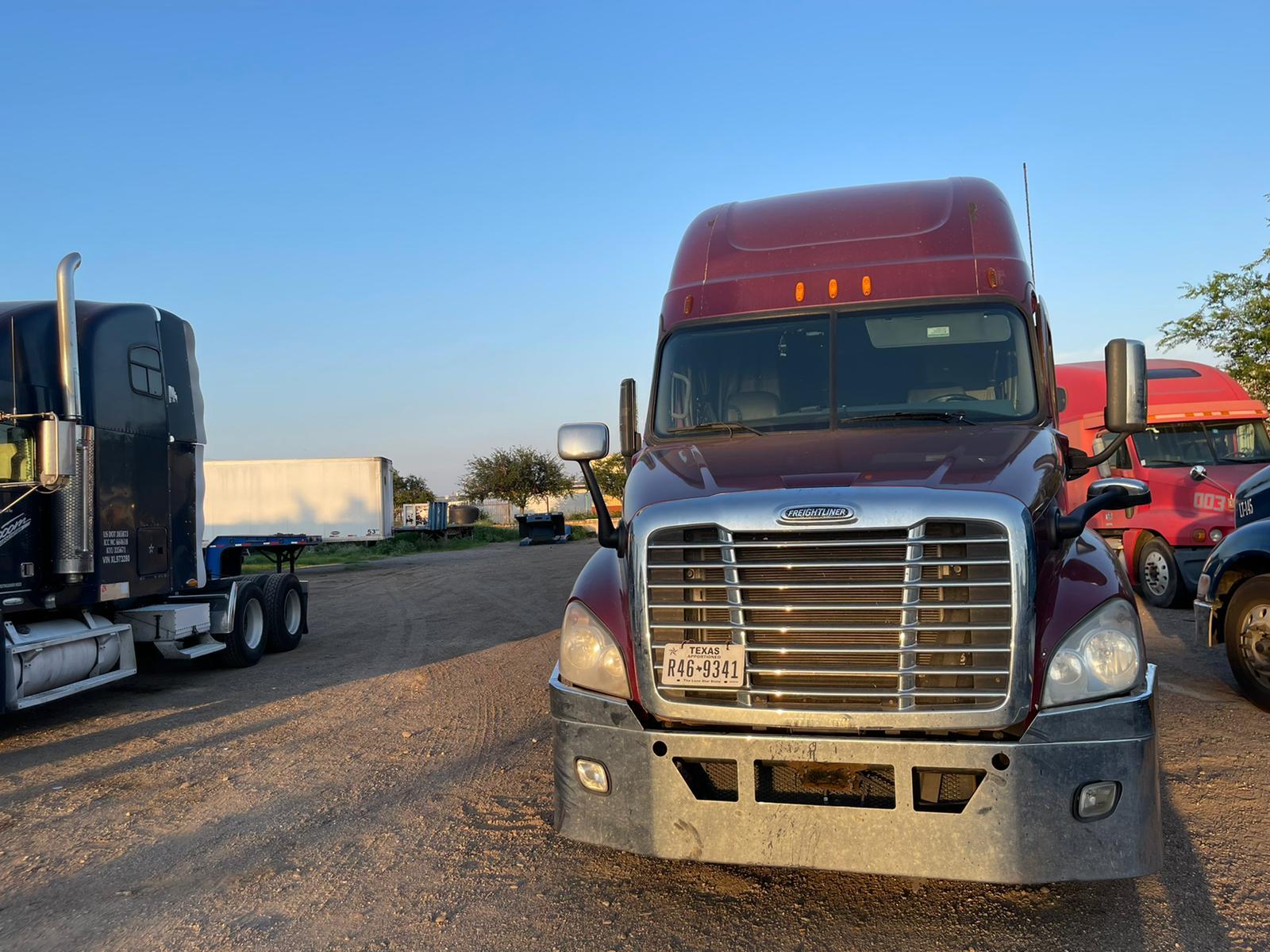 2013 FREIGHTLINER CASCADIA