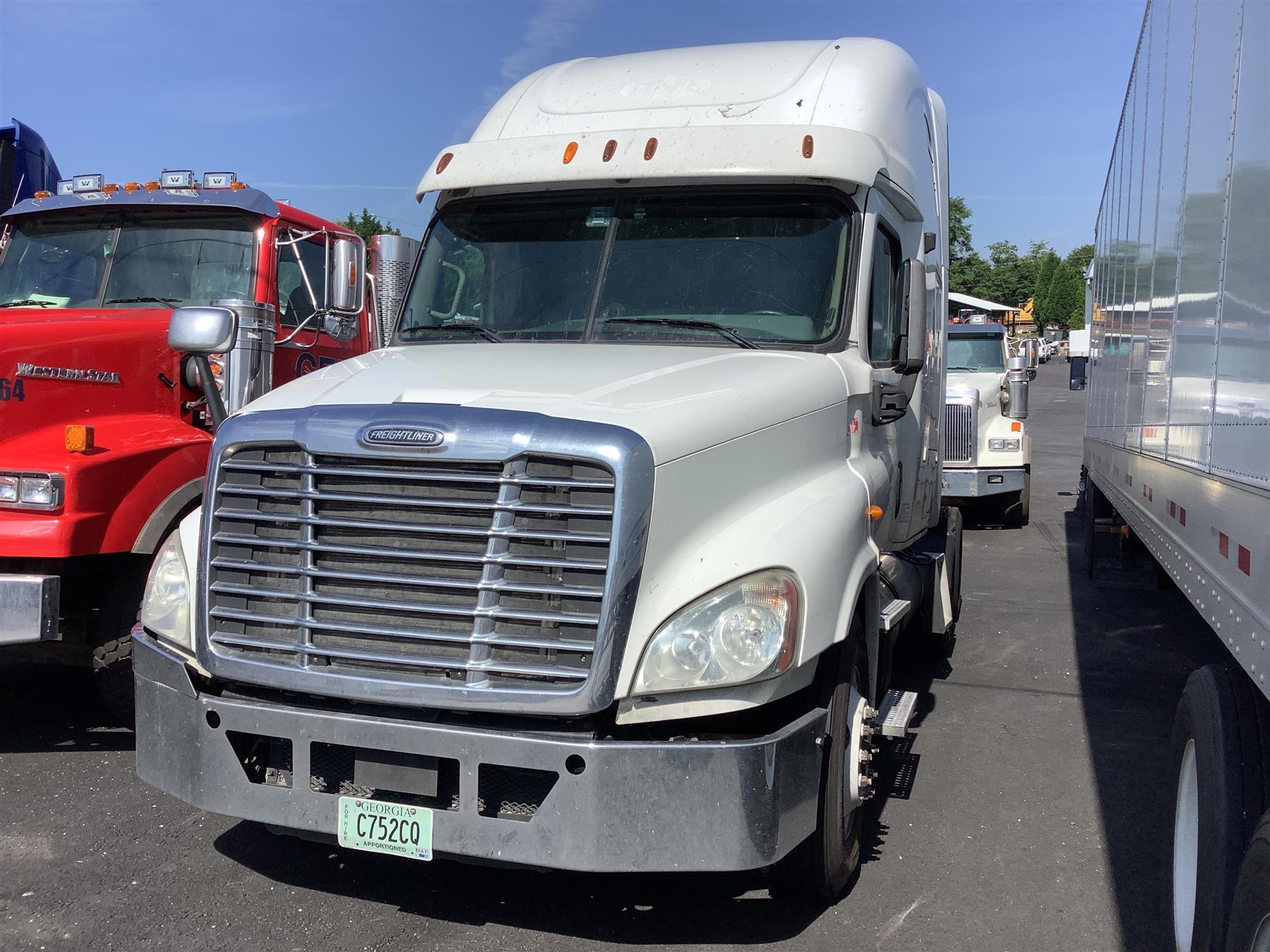 2013 FREIGHTLINER CASCADIA