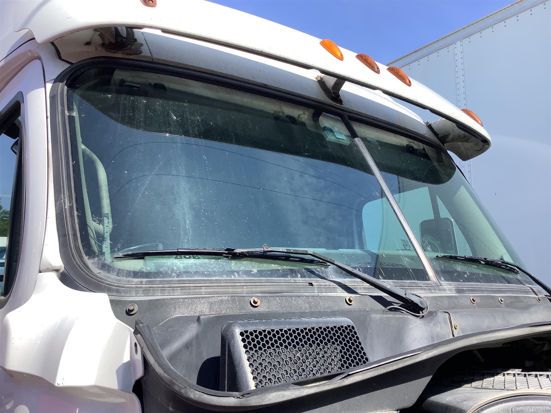 2013 FREIGHTLINER CASCADIA