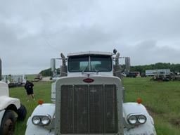 1981 PETERBILT CLASSIC