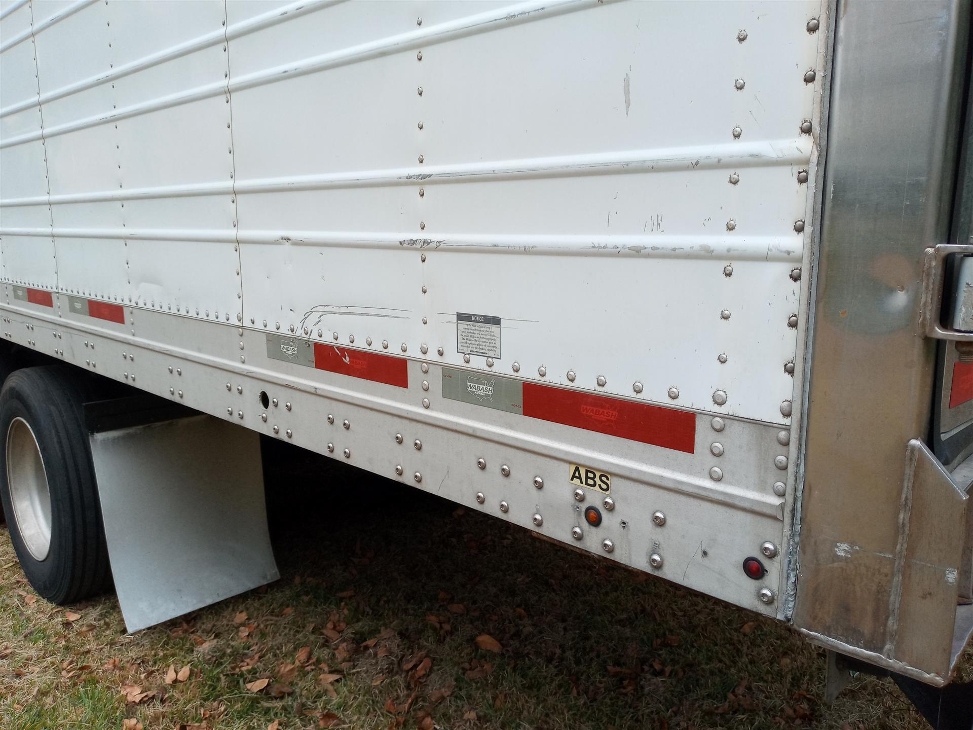 2010 WABASH REEFER TRAILER