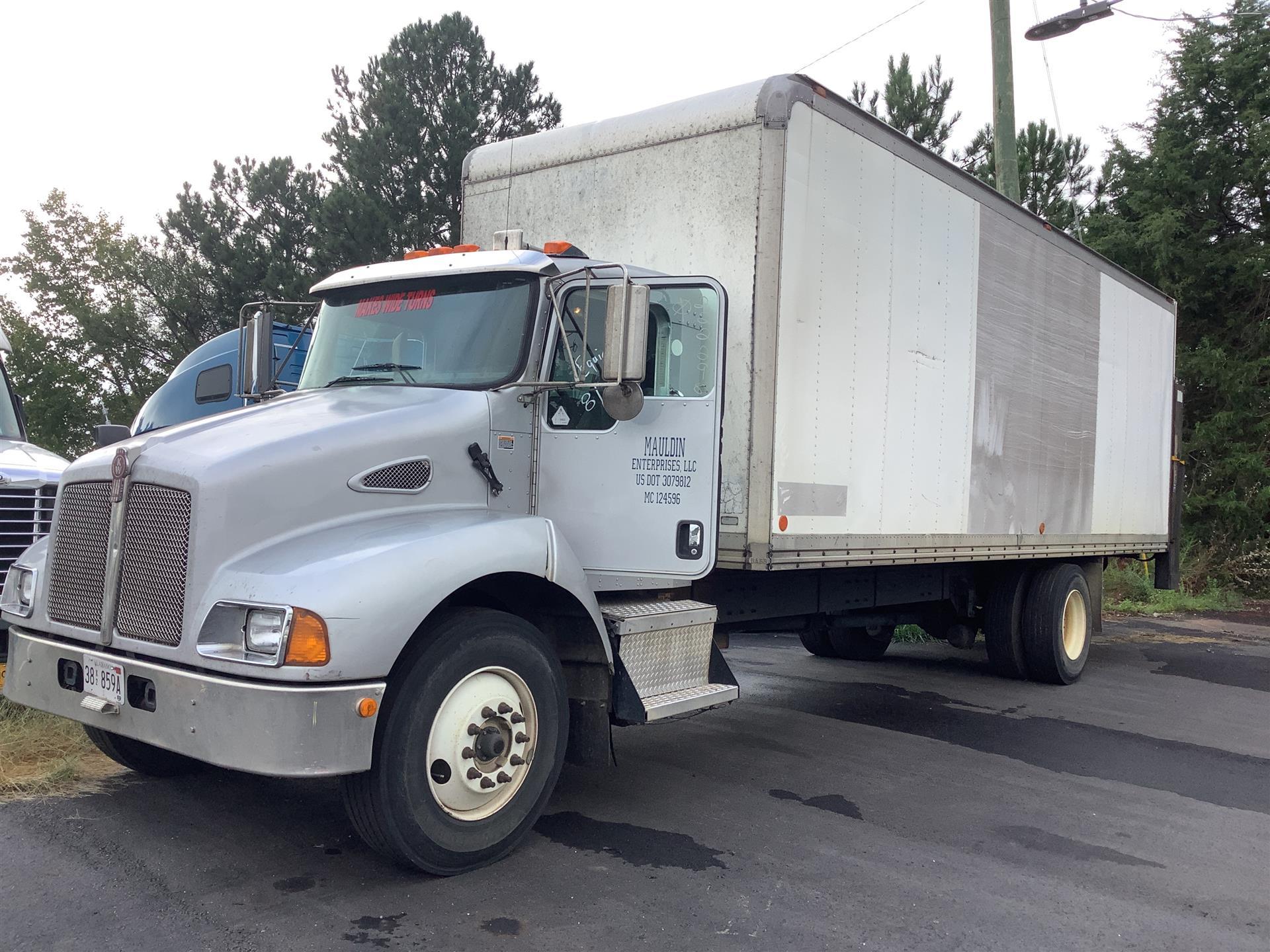 2008 KENWORTH T300 BOX TRUCK