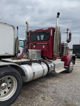 2013 PETERBILT 388 DAY CAB