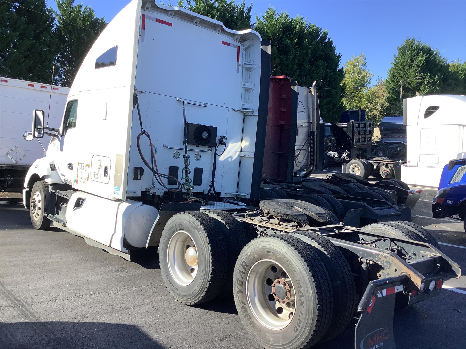 2015 KENWORTH T680