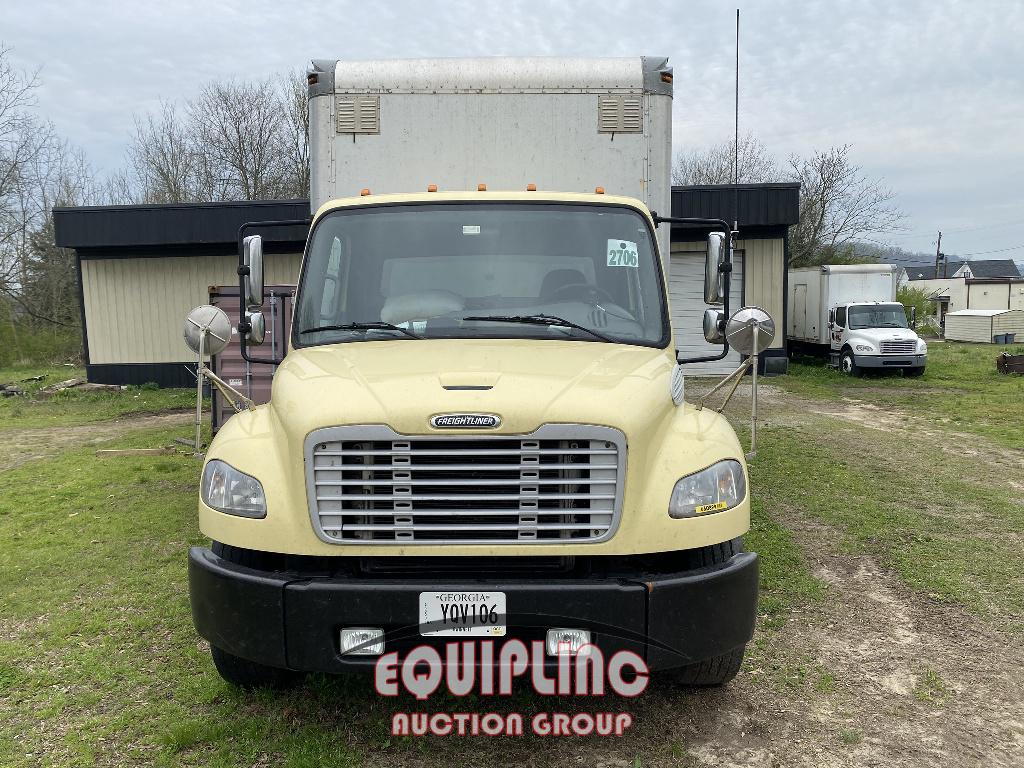 2016 FREIGHTLINER M2 26 FT NON CDL BOX TRUCK