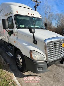 2016 FREIGHTLINER CASCADIA SLEEPER