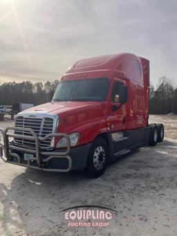 2016 FREIGHTLINER CASCADIA SLEEPER