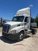 2011 FREIGHTLINER CASCADIA DAY CAB