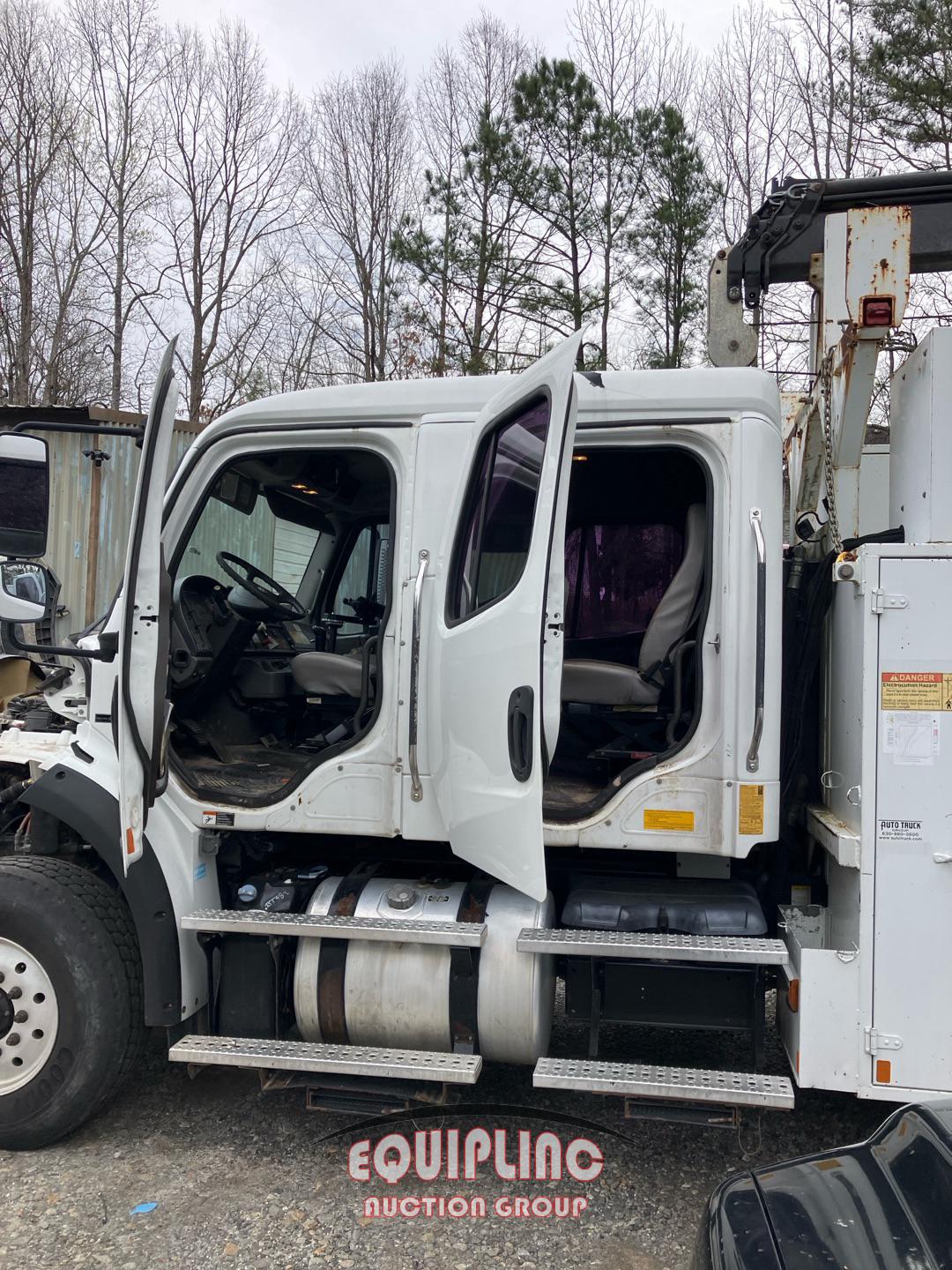 2012 FREIGHTLINER BUSINESS CLASS M2 CREW CAB TANDEM AXLE CRANE TRUCK