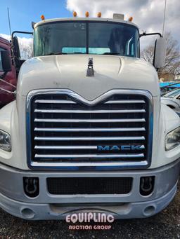 2013 MACK CXU613 TANDEM AXLE DAY CAB