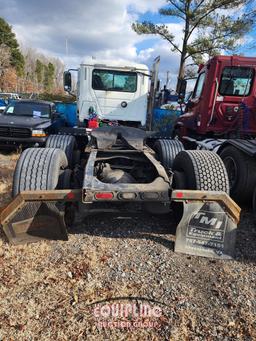 2013 MACK CXU613 TANDEM AXLE DAY CAB