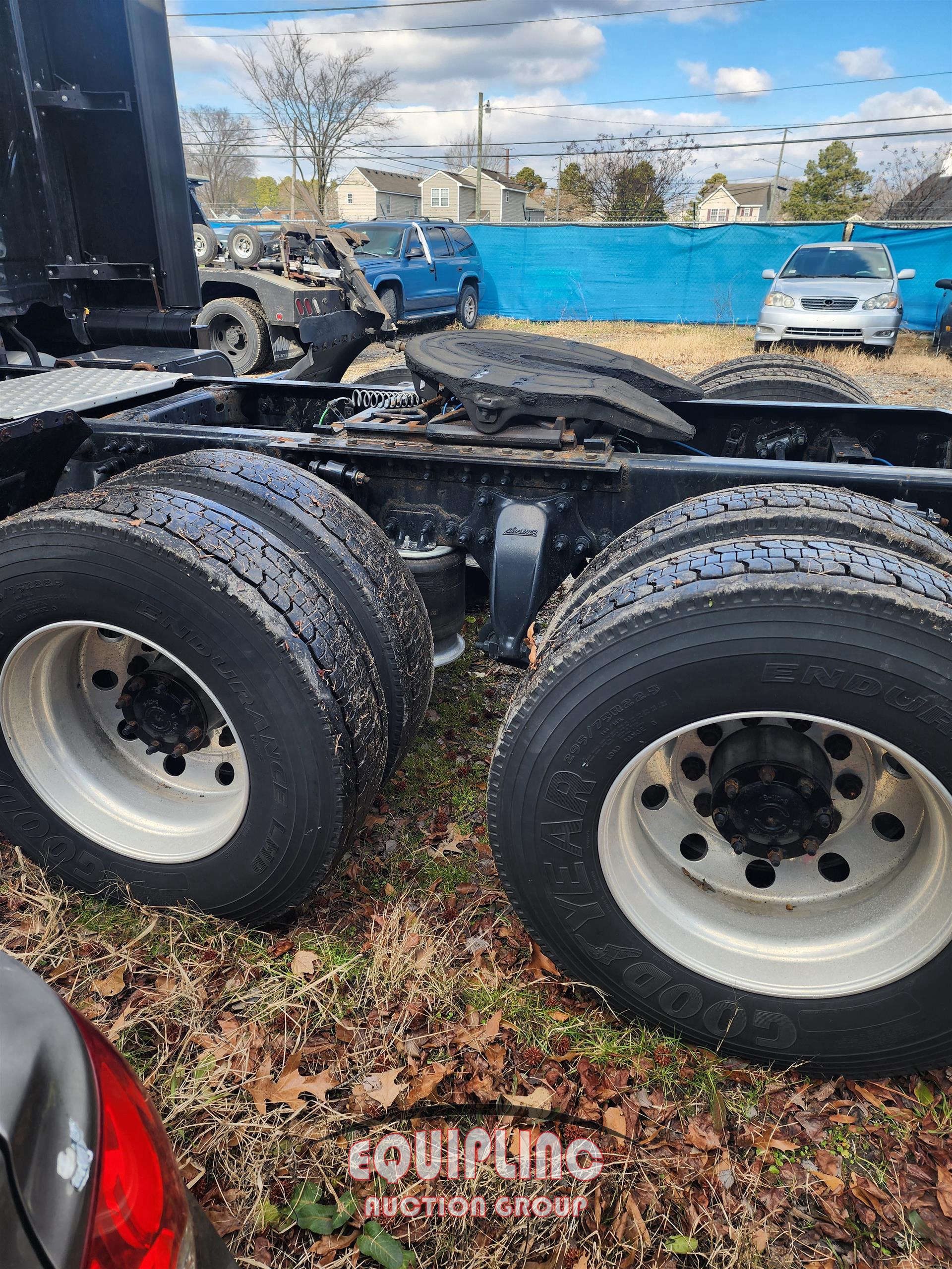 2018 FREIGHTLINER CASCADIA 125 TANDEM AXLE SLEEPER TRUCK