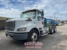 2013 Freightliner M2 DAY CAB