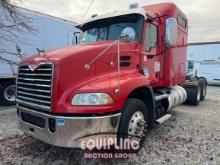 2015 MACK CXU613 SLEEPER