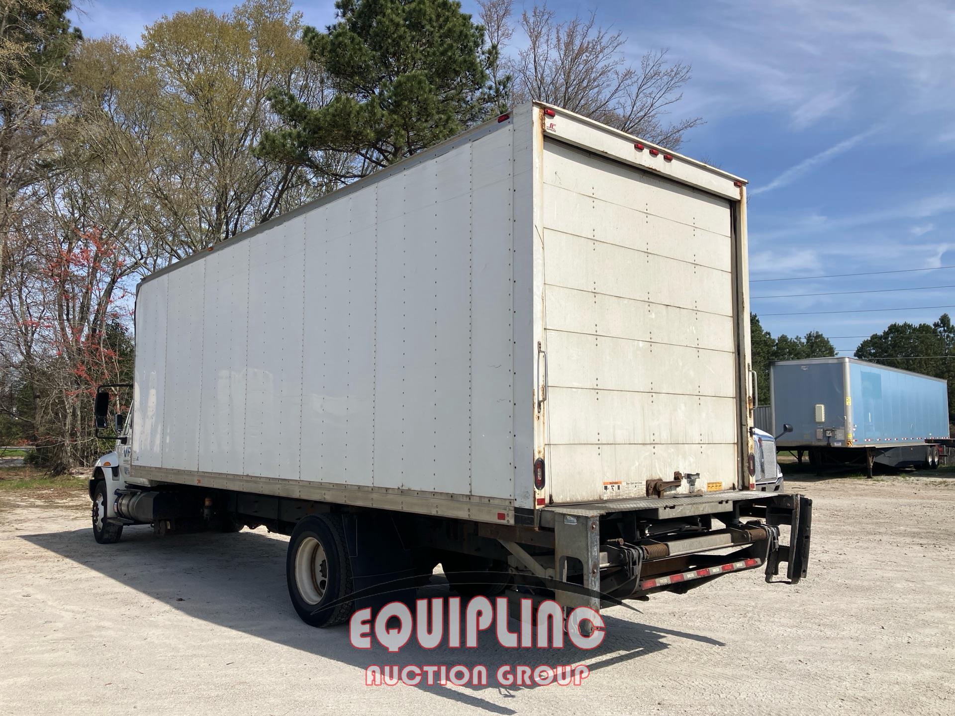 2016 INTERNATIONAL 4300 26FT NON CDL BOX TRUCK