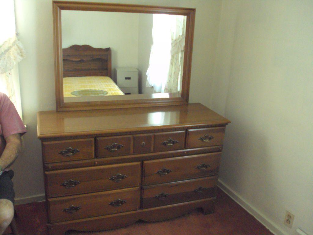 Dresser