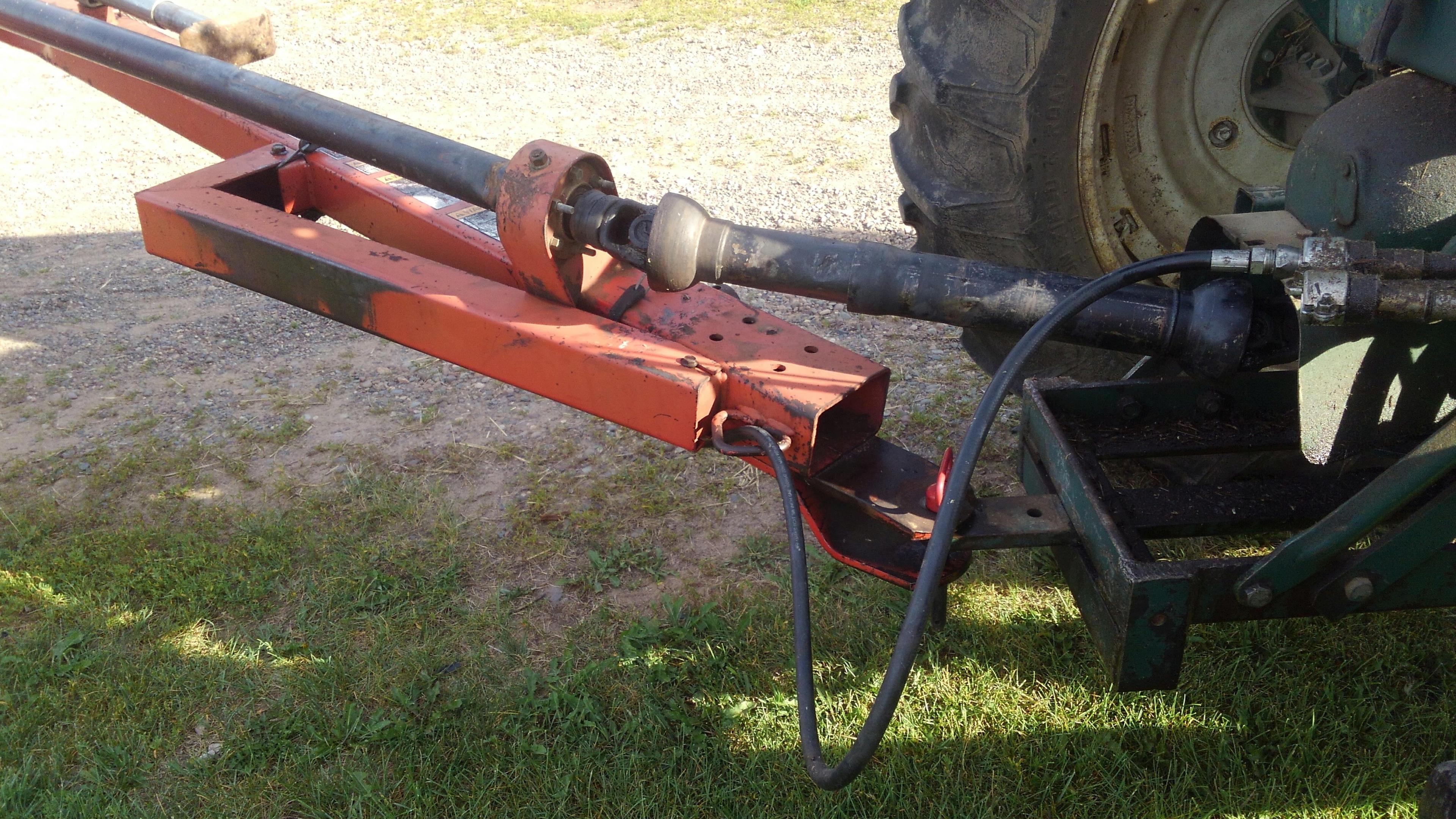 Gehl 2170 haybine. Good working condition. Replaced this season: new sickle