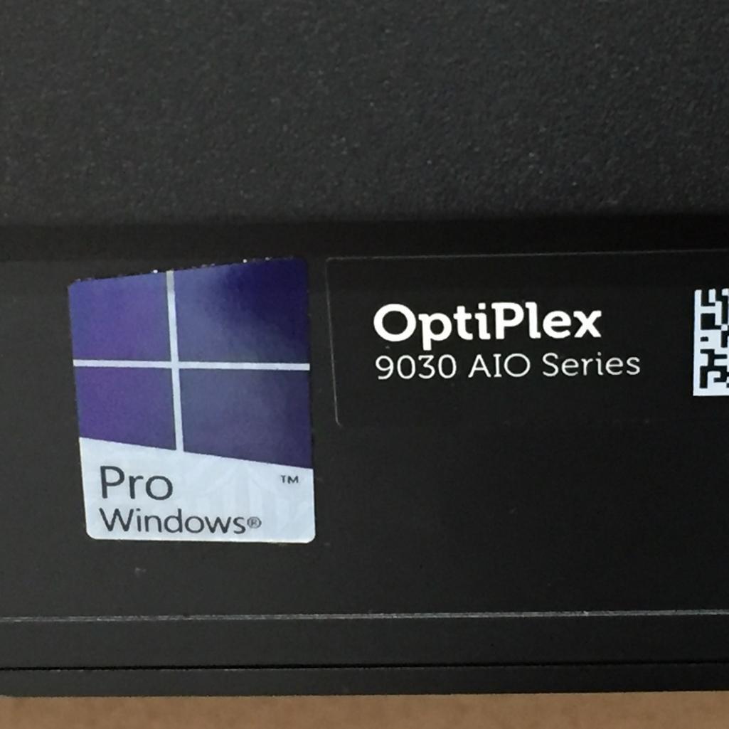 Dell Optiplex 9030 23" Intel Core i5-4590S 3.0GHz 8GB 500GB Win 10 Pro All-in-one AIO Computer