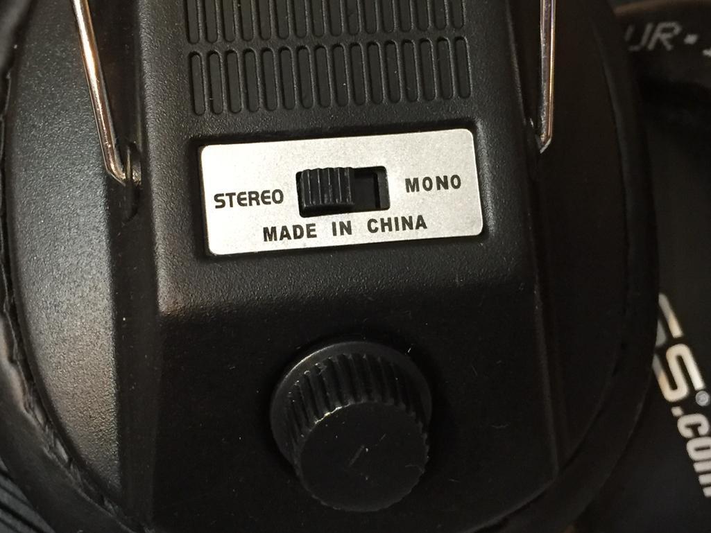Califone 3068AV Switchable Stereo/Mono Headphones - 7pcs