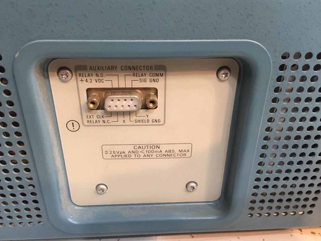 Tektronix 2232 100MHz 2 Channel DSO Digital Storage Oscilloscope