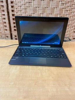 Asus 10.1" Tranformer Book T100 Intel Atom Z3740 1.33GHz 2GB 32GB Win8 Netbook / Tablet PC