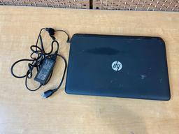 HP 17-p121wm 17.3" LCD AMD Quad Core A6-6310 @ 1.8GHz 4GB 500GB Netbook PC