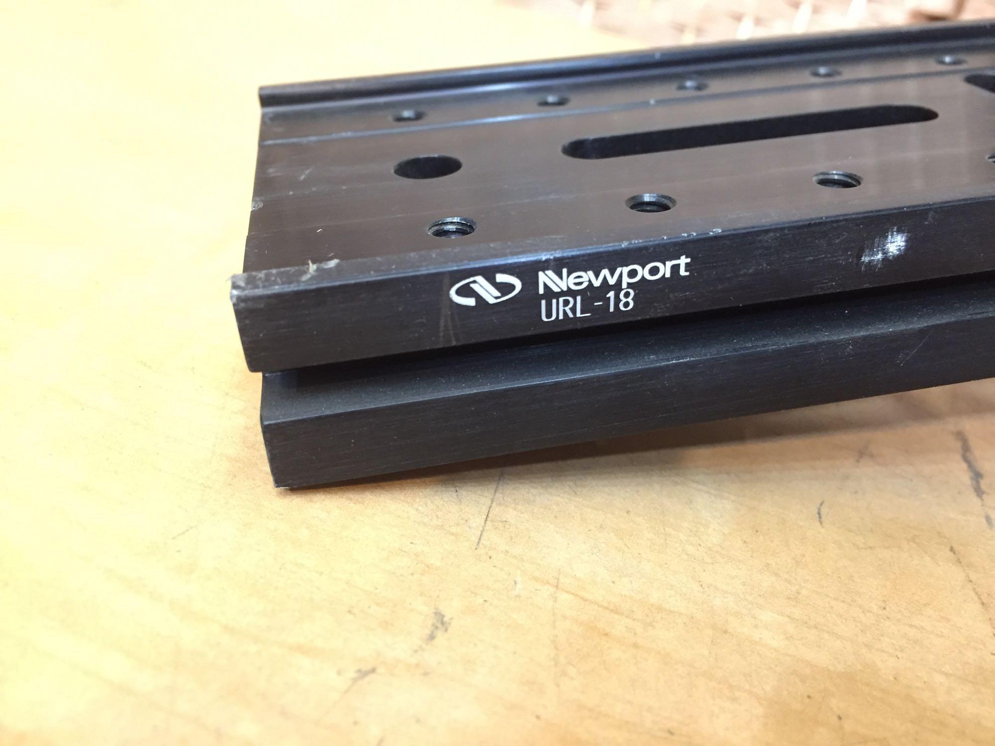 Newport URL-18 Aluminum Optical Rail / NCR 360-90 Angle Bracket