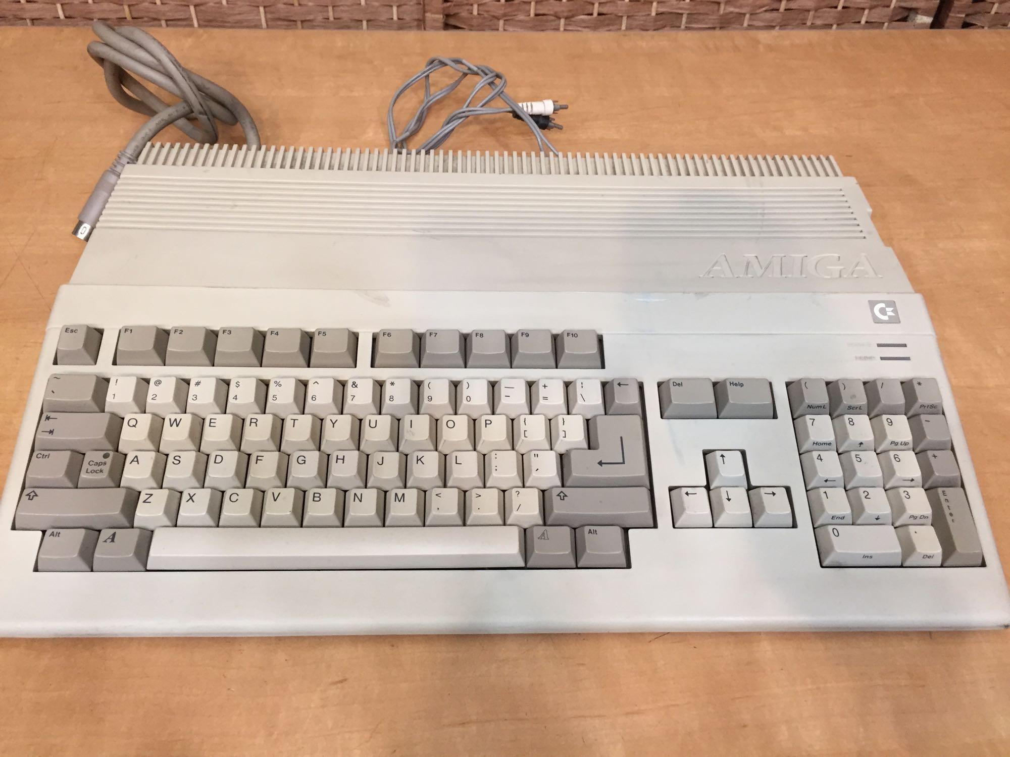 Commodore Amiga 500 / A500 Computer
