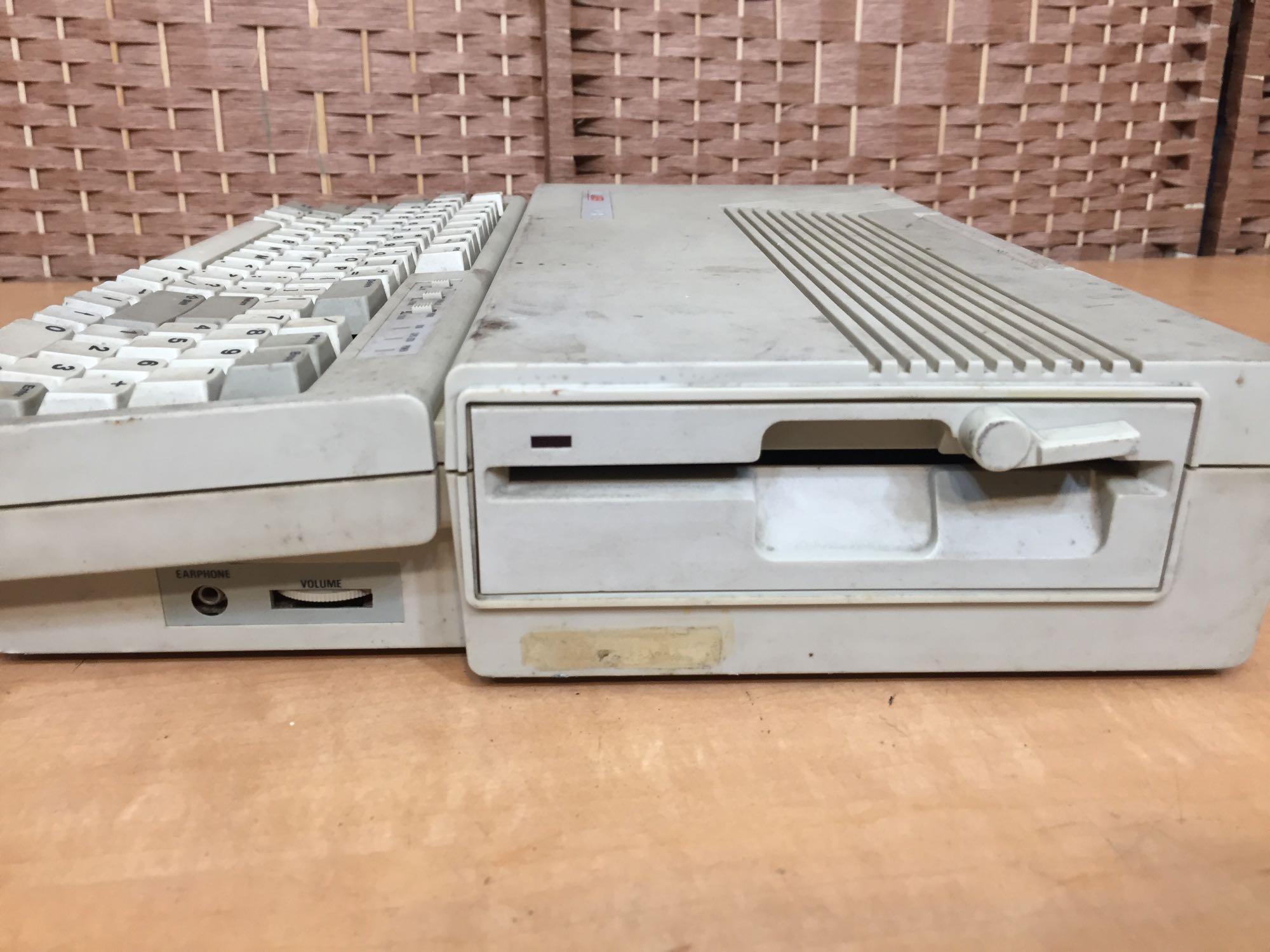 Apple II Clone / Laser 128 Personal Computer