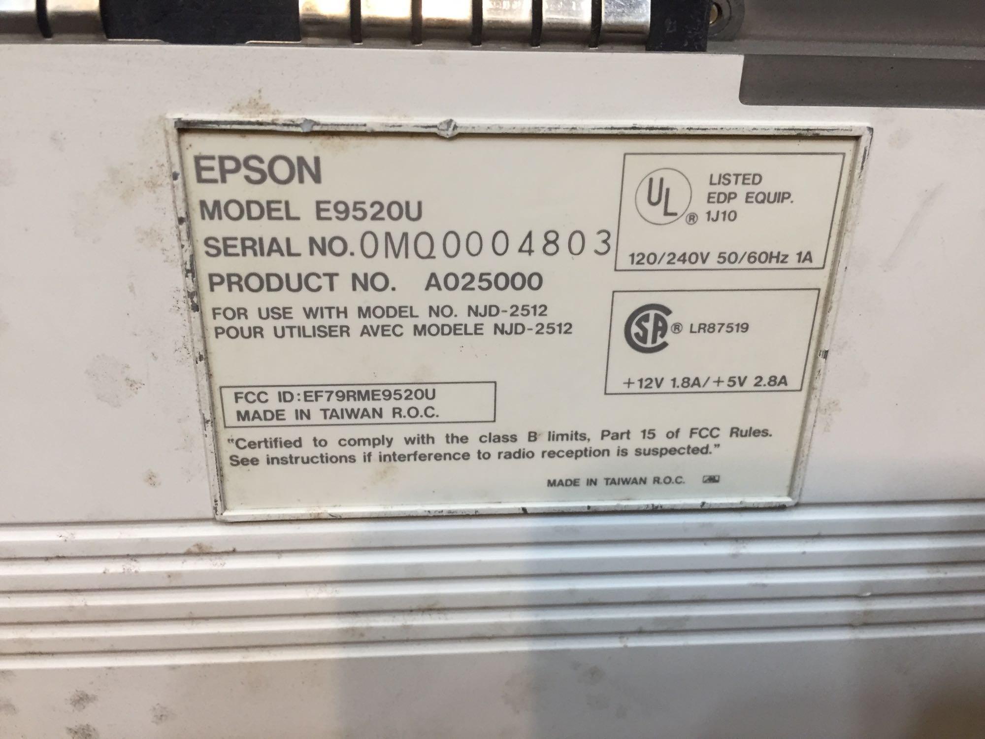 Epson Equity LT-286e E9520U Vintage Laptop Computer