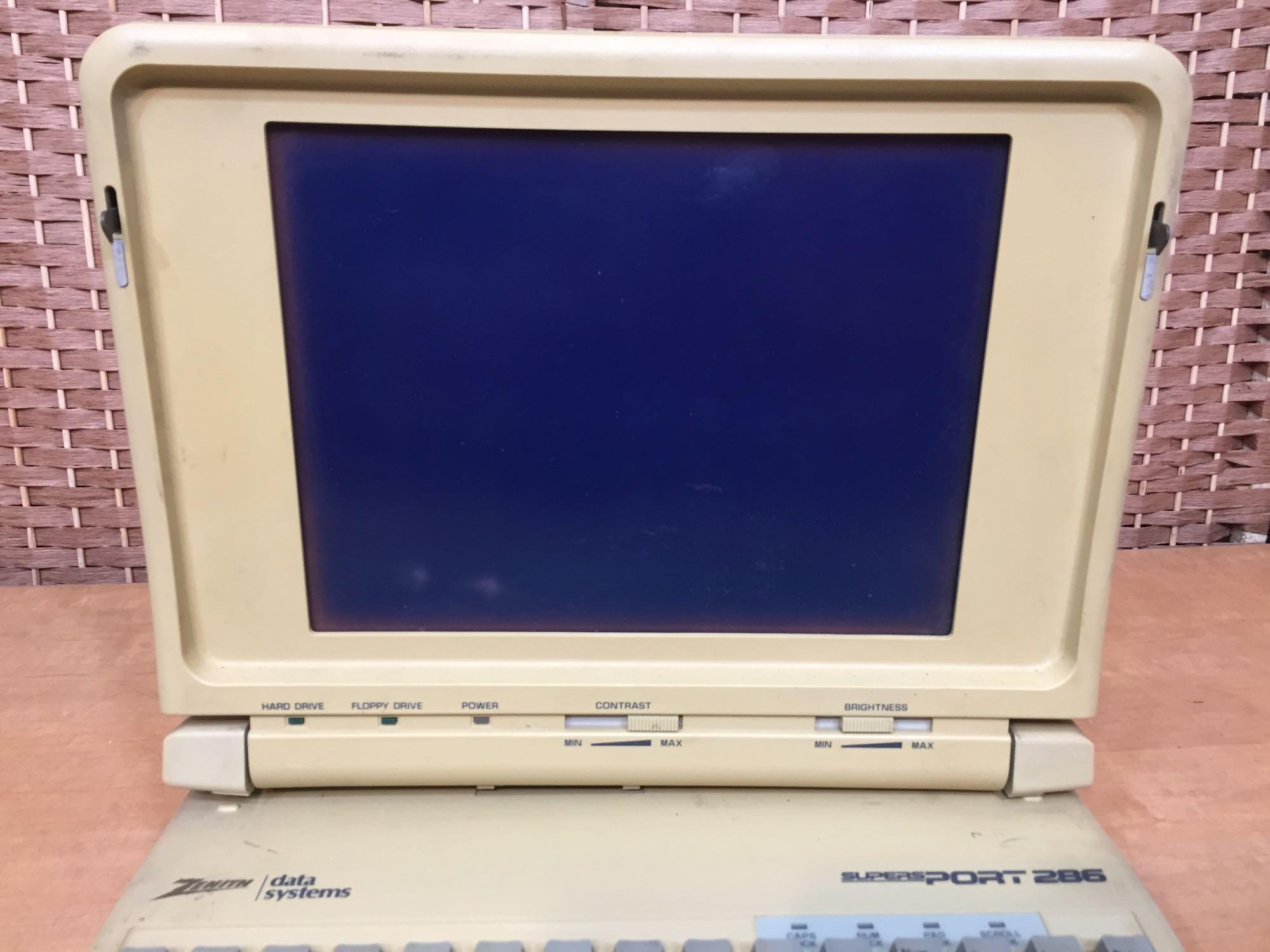 Zenith SuperSport 286 Vintage Laptop Computer