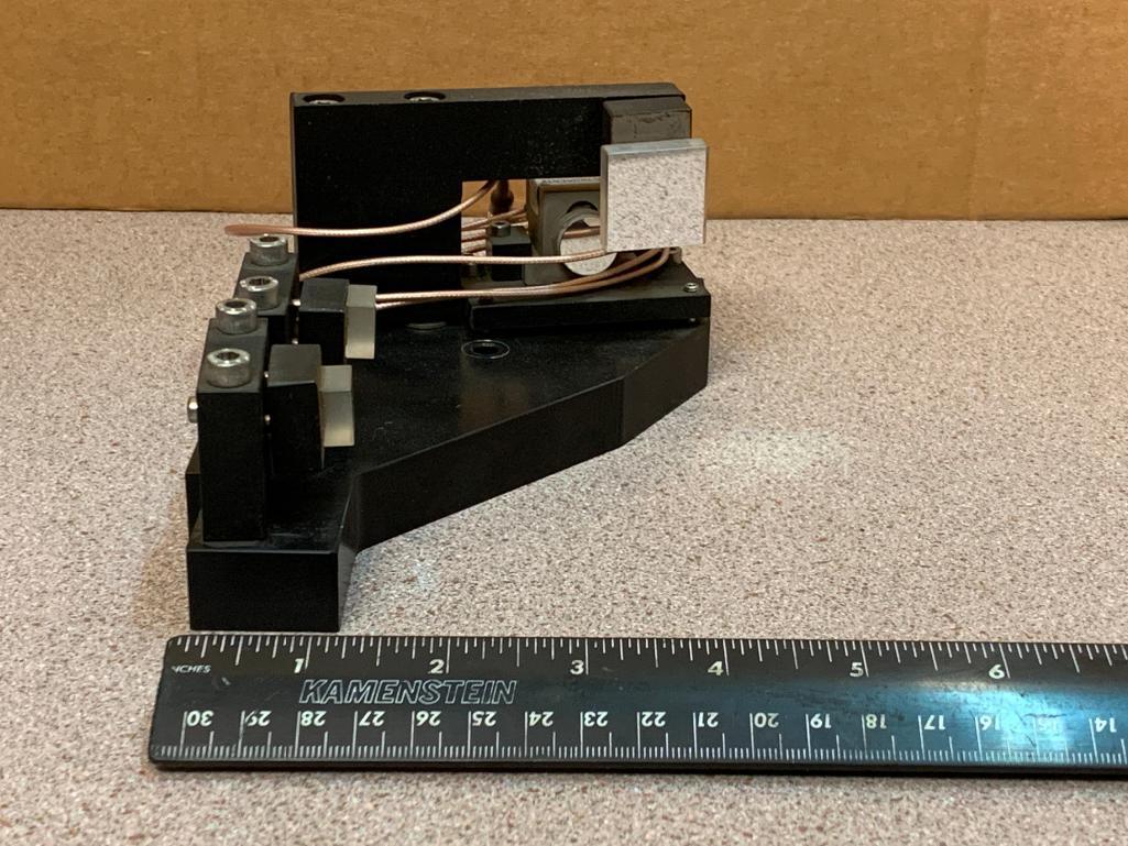 PI Physik Instrumente E610...Amplifier / Controller & Piezo Beam Steering Mirror.