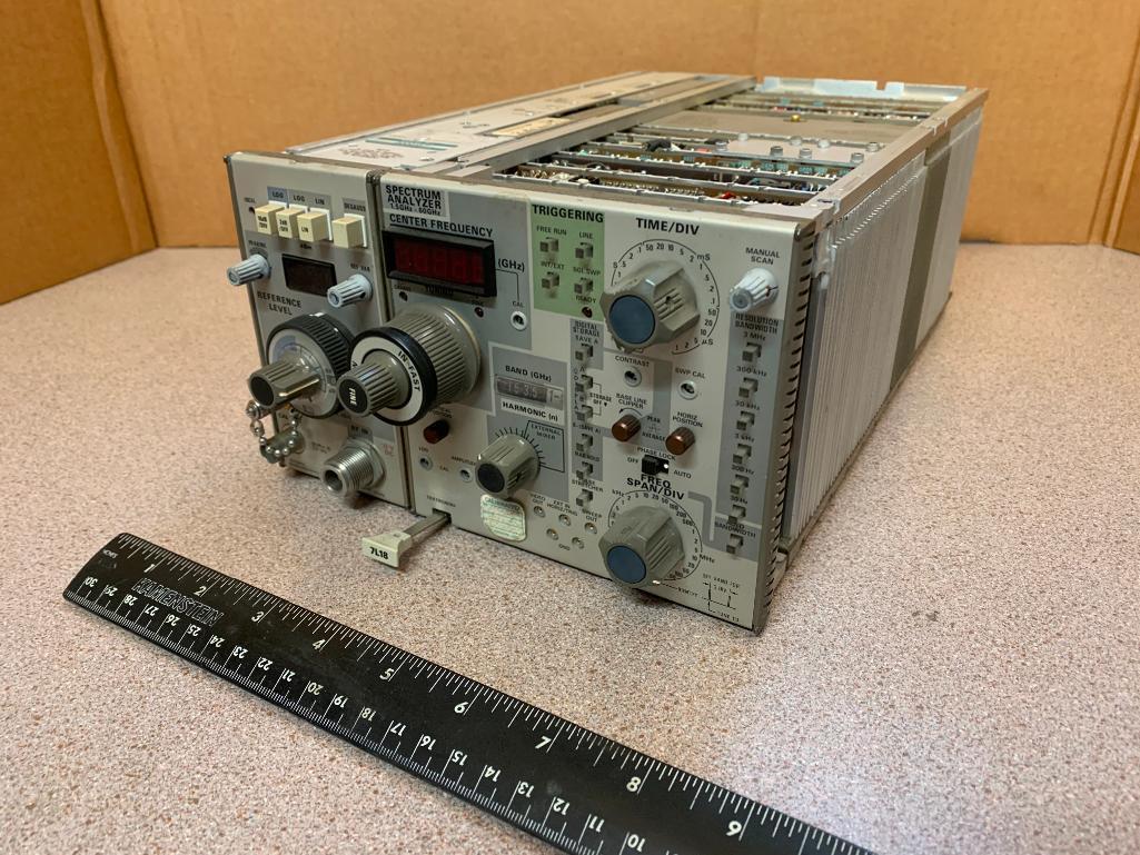 Tektronix 7L18 1.5GHz to 60GHz Spectrum Analyzer Plug-in for 7000 Series Scopes