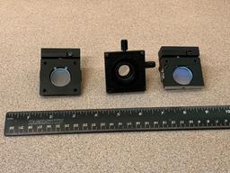 Newport LP-05-XYZ Precision Lens Positioner & Mirror Lens Mount w/ 2 Knobs