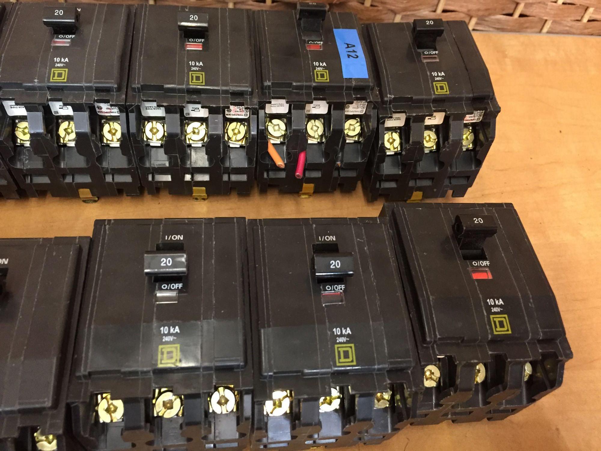 Square D 100amps & 20amps Circuit Breakers