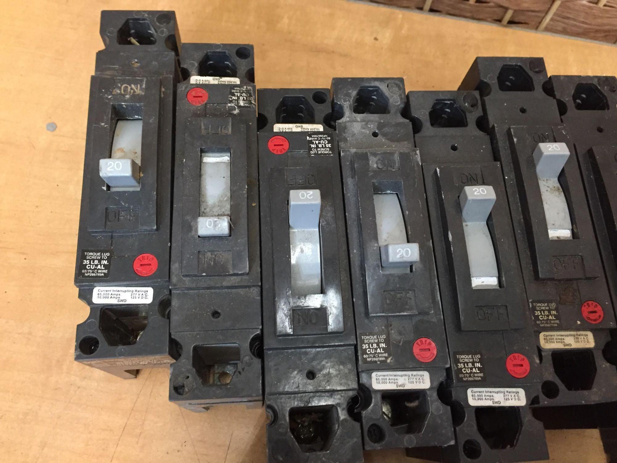 General Electric THED113020 20 amps 277VAC Circuit Breakers - 20 pcs