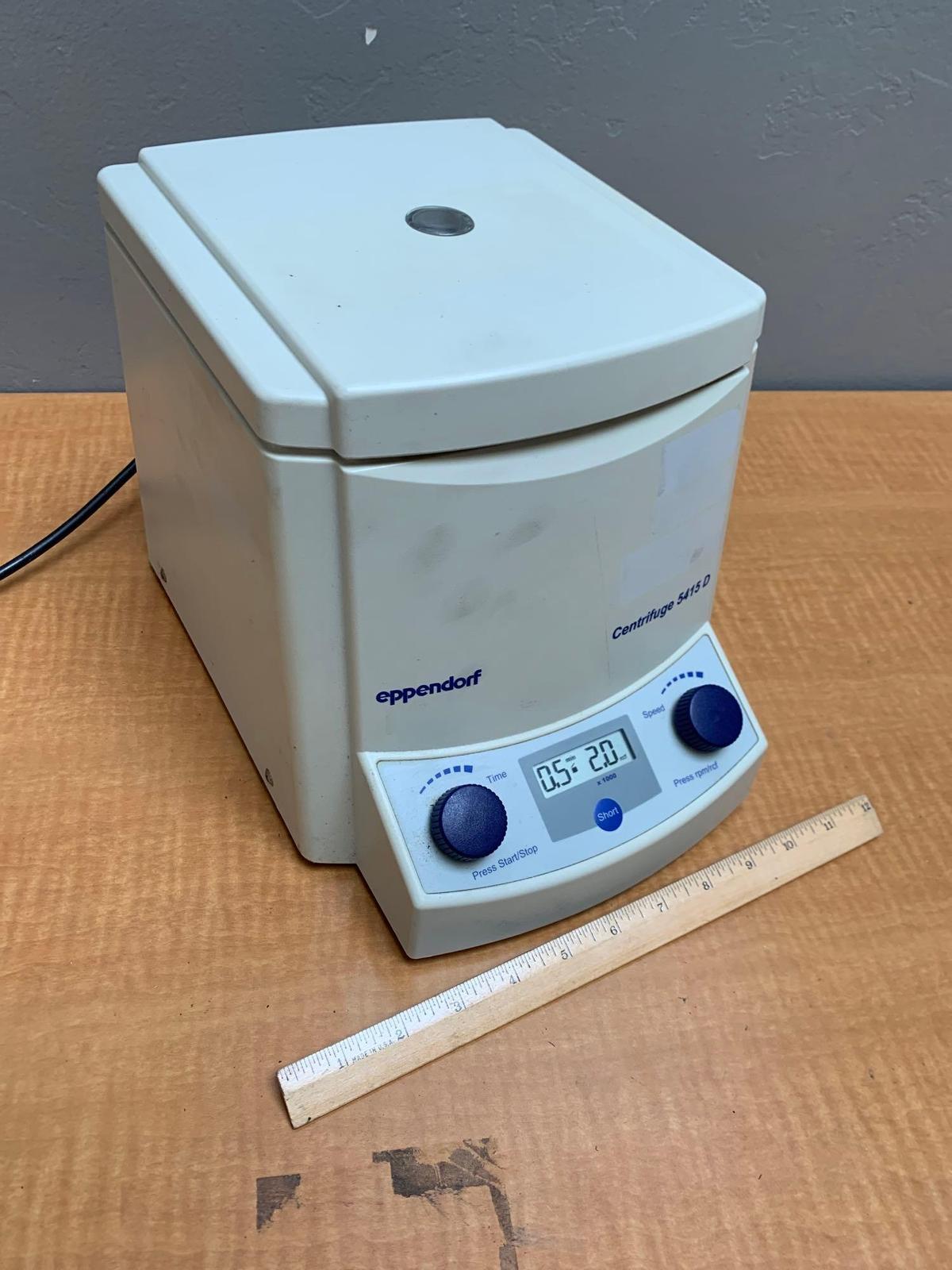 Eppendorf 5415D Desktop Digital Centrifuge with Rotor F45-24-11