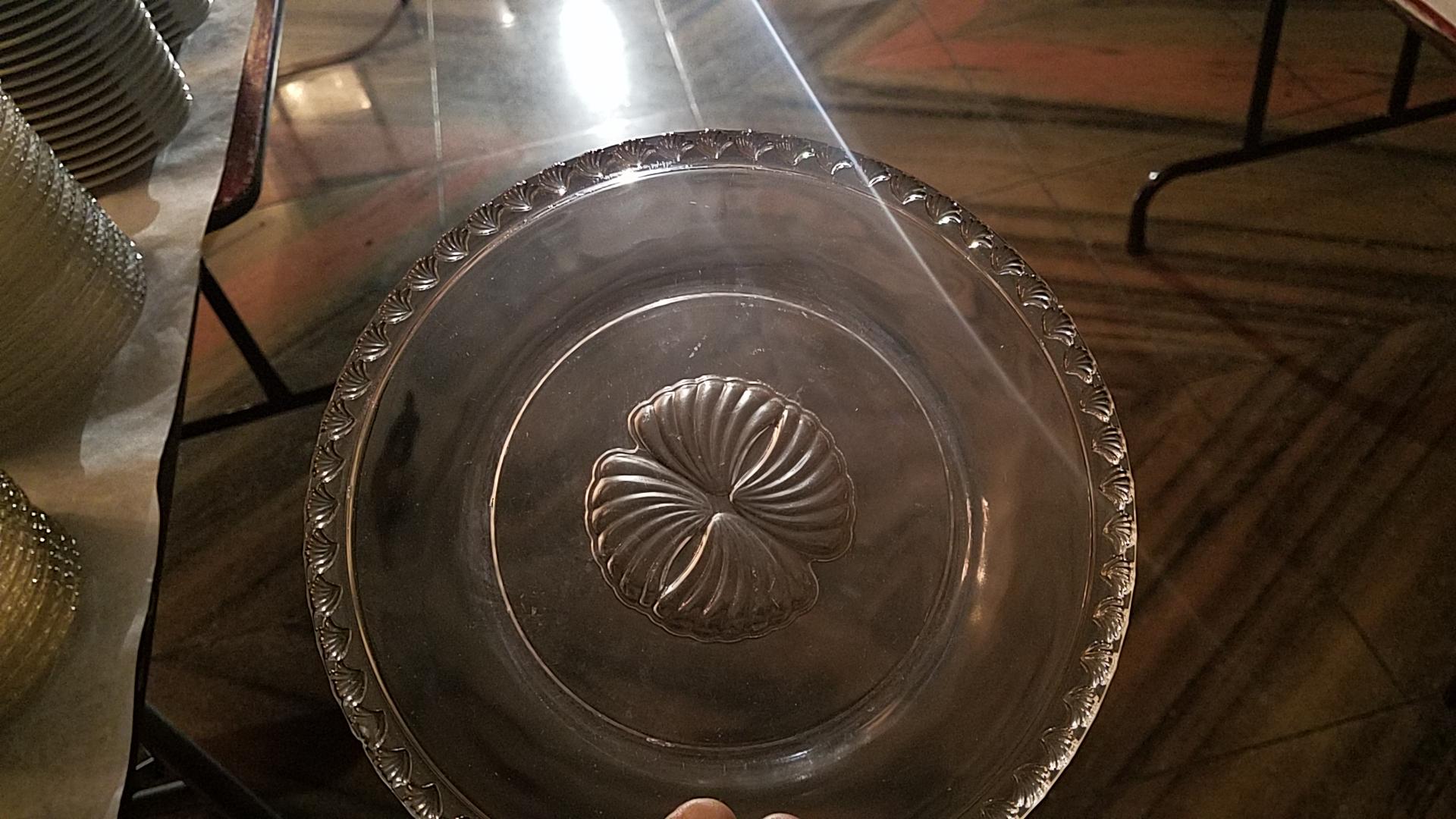 8" Glass with Seashells